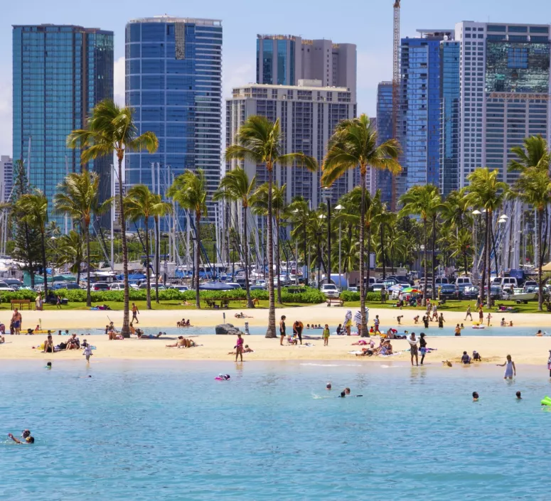 Hawaï-Waikiki Beach Waikiki Hawaï Plage Tourisme Palmiers